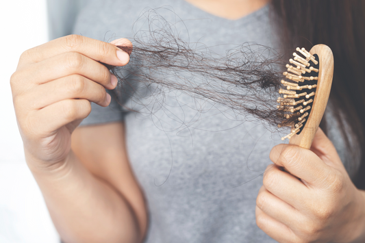 How to Stop Hair Loss? 6 Simple Ways