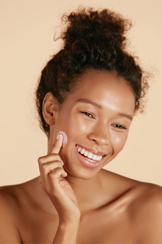 What Is Skin Cycling: A Minimalist Skincare Trend